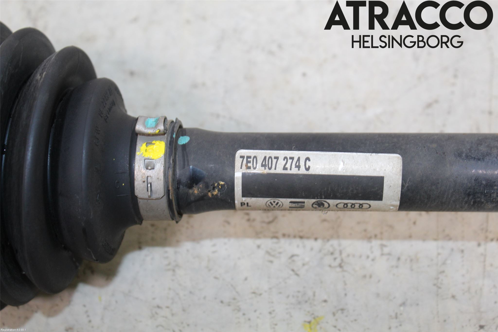 Volkswagen VW TRANSP/CARAVELLE (T6) 16-22 Drivaxel Fram Vänster