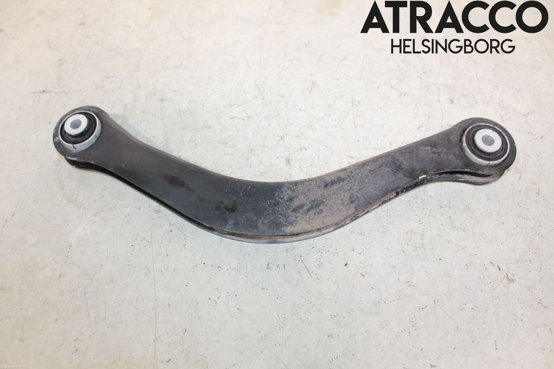 Audi A4/S4 B9 16-19 Bärarm Bak Övre Höger