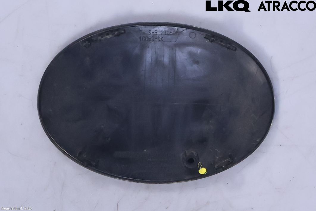 Toyota COROLLA CROSS XG10 22- Emblem