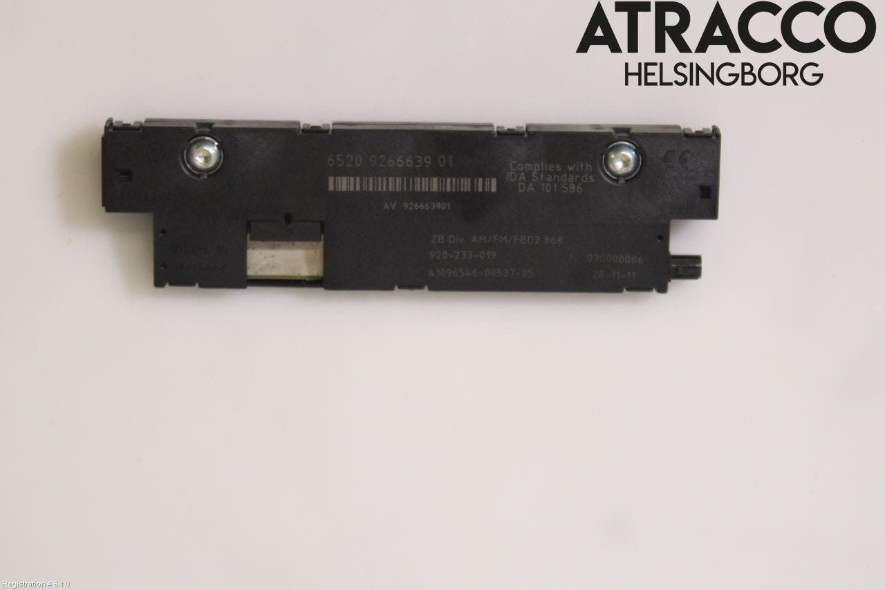 BMW 5 F10/F11/F18 09-17 Antennförstärkare