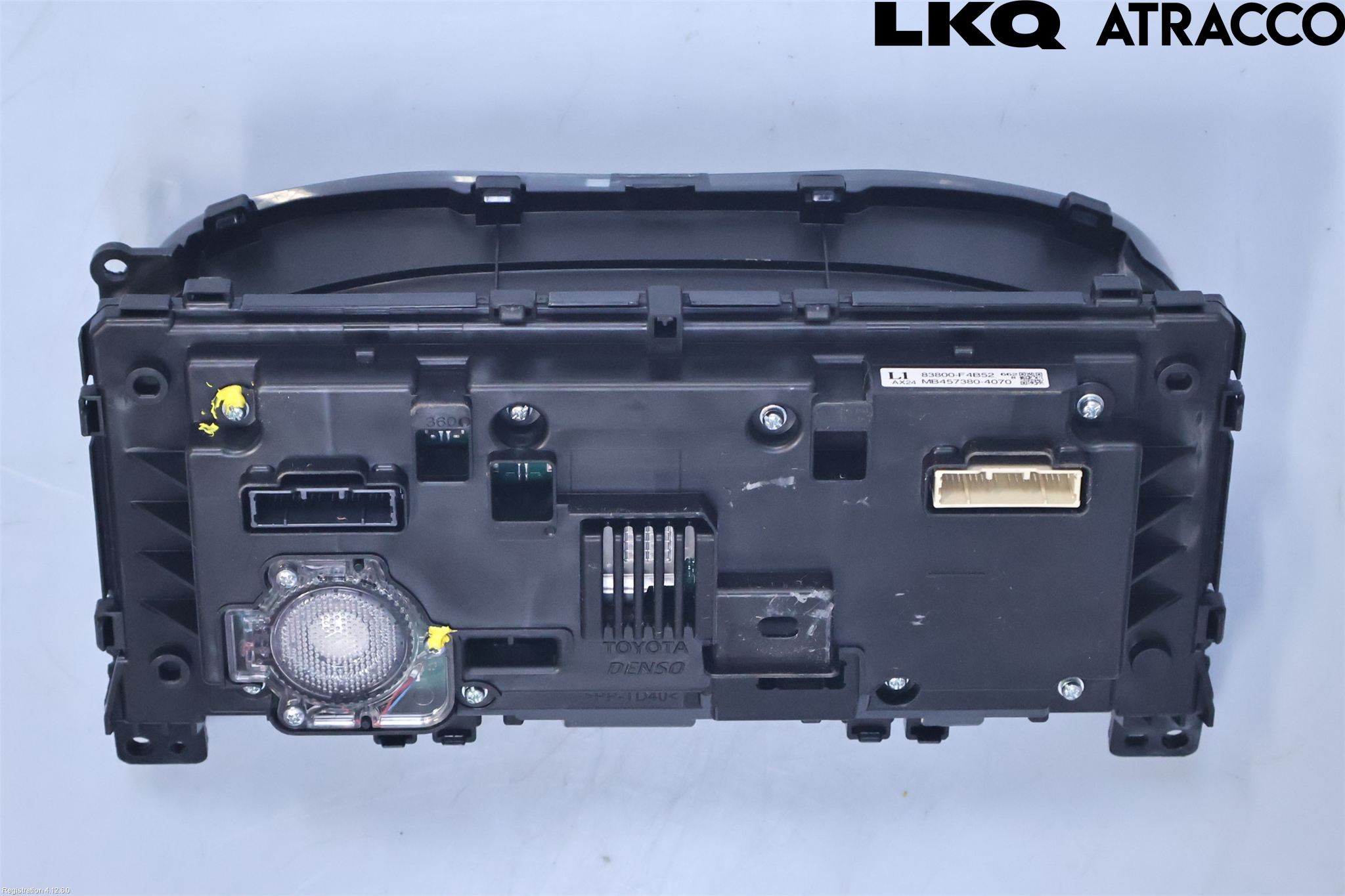 Toyota C-HR 24- Instrument Hast