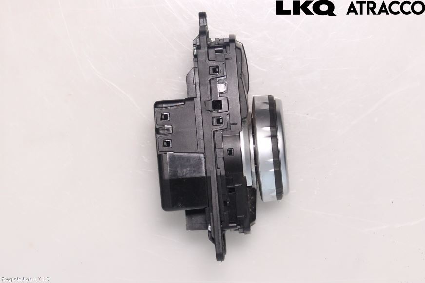 BMW 5 F10/F11/F18 09-17 Strömställare Färddator