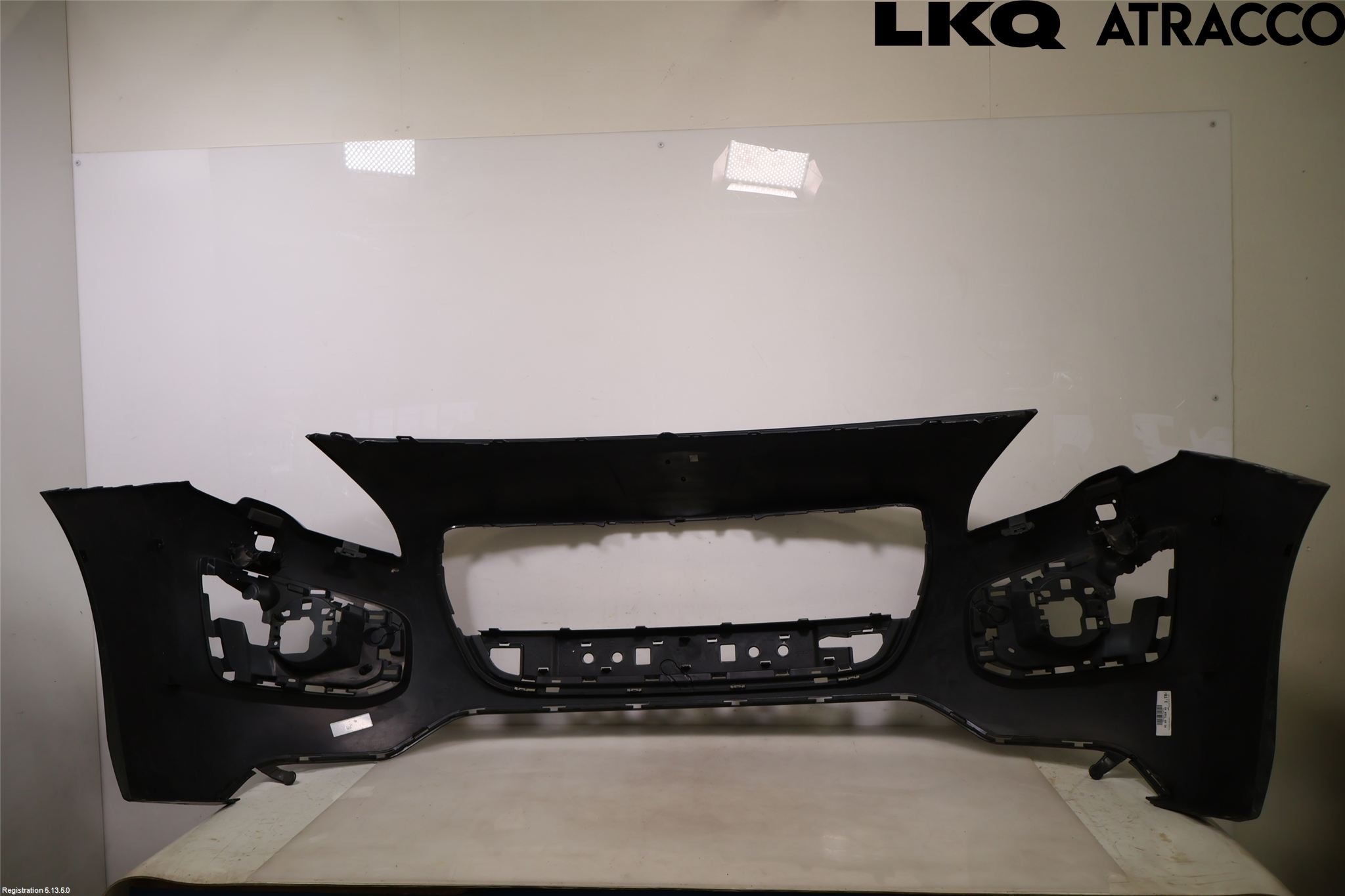 Peugeot 3008 09-16 Stötfångarbeklädnad Fram