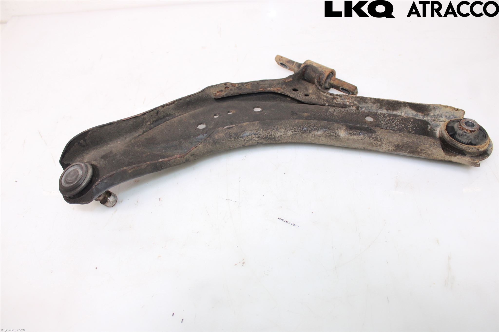Nissan X-TRAIL 14-21 Bärarm Fram Undre Hö