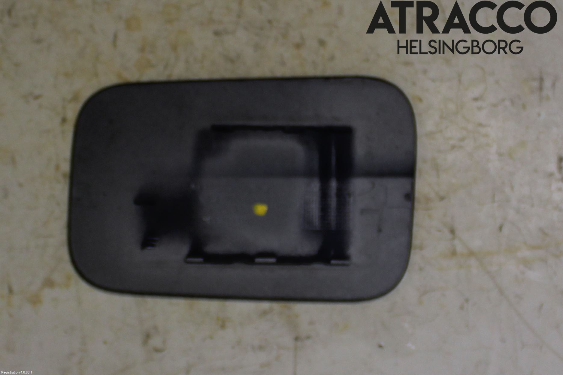 Mercedes-Benz MB E-KLASS (W212) 09-16 Tanklucka