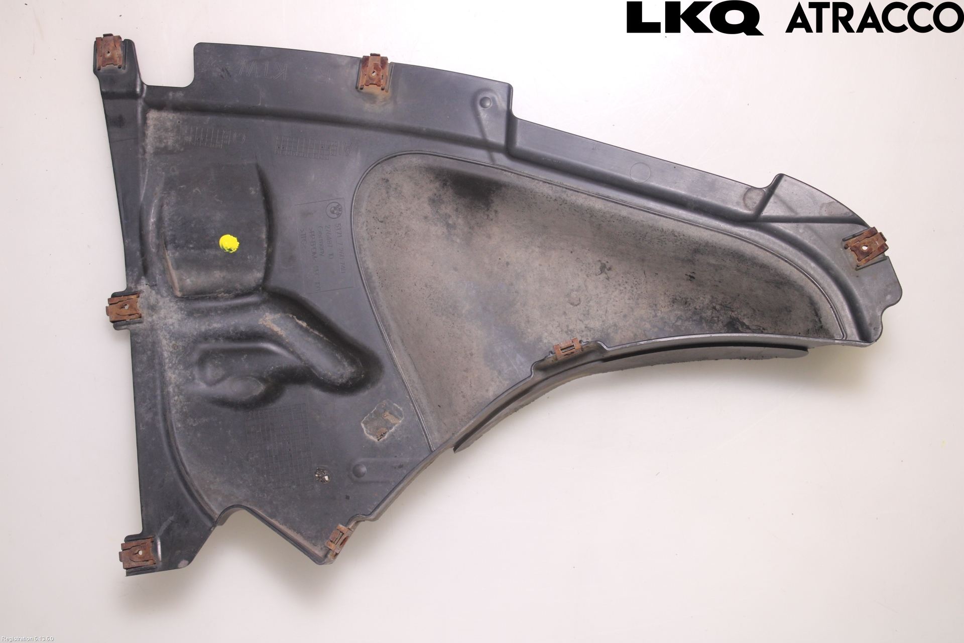 BMW 3 F30/F31/F80 12-19 Hasplåt Plåt-Plast