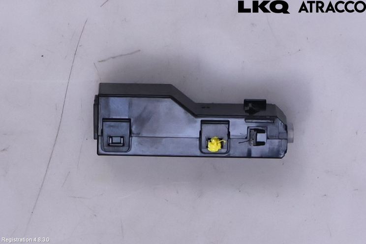 Toyota YARIS CROSS XP21 21- Usb Connection