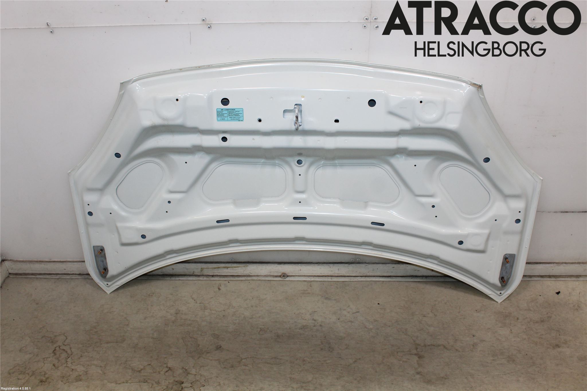 Nissan MICRA 11-16 Huv Fram