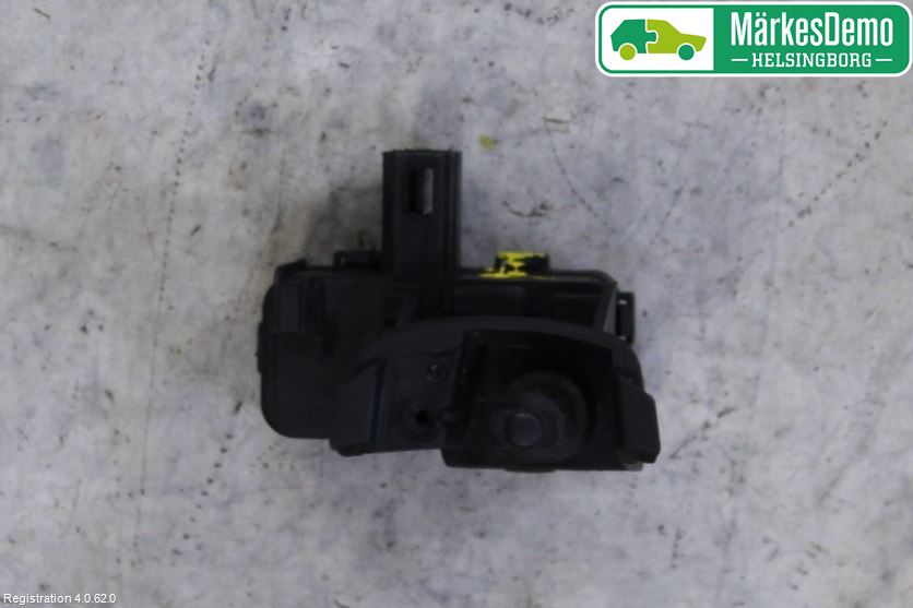 Volkswagen VW TOUAREG 7P 11-18 Centrallåsmot Tanklucka