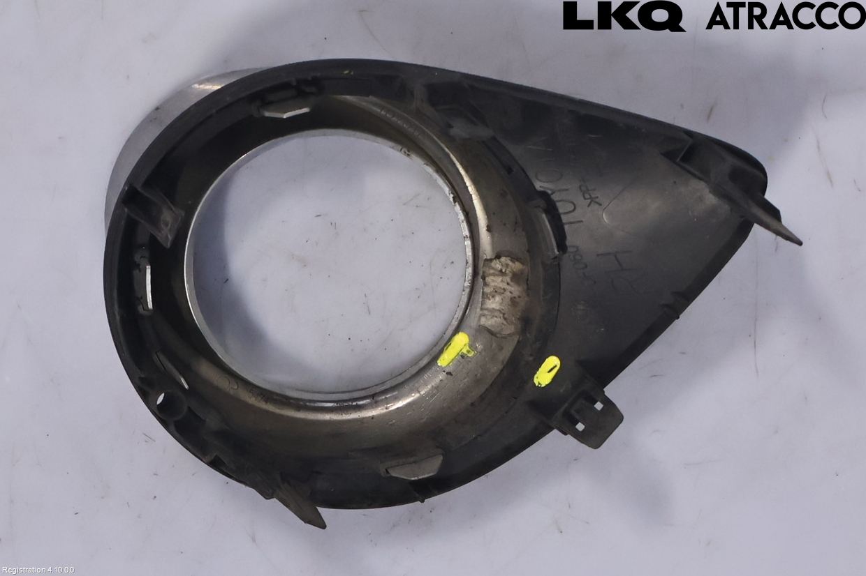 Toyota VERSO 09-18 Dimljussarg Fram