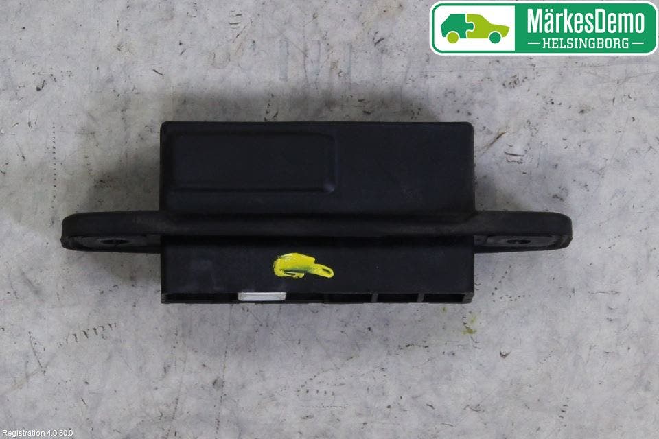 Toyota AVENSIS 09-15 Bakluckehandtag