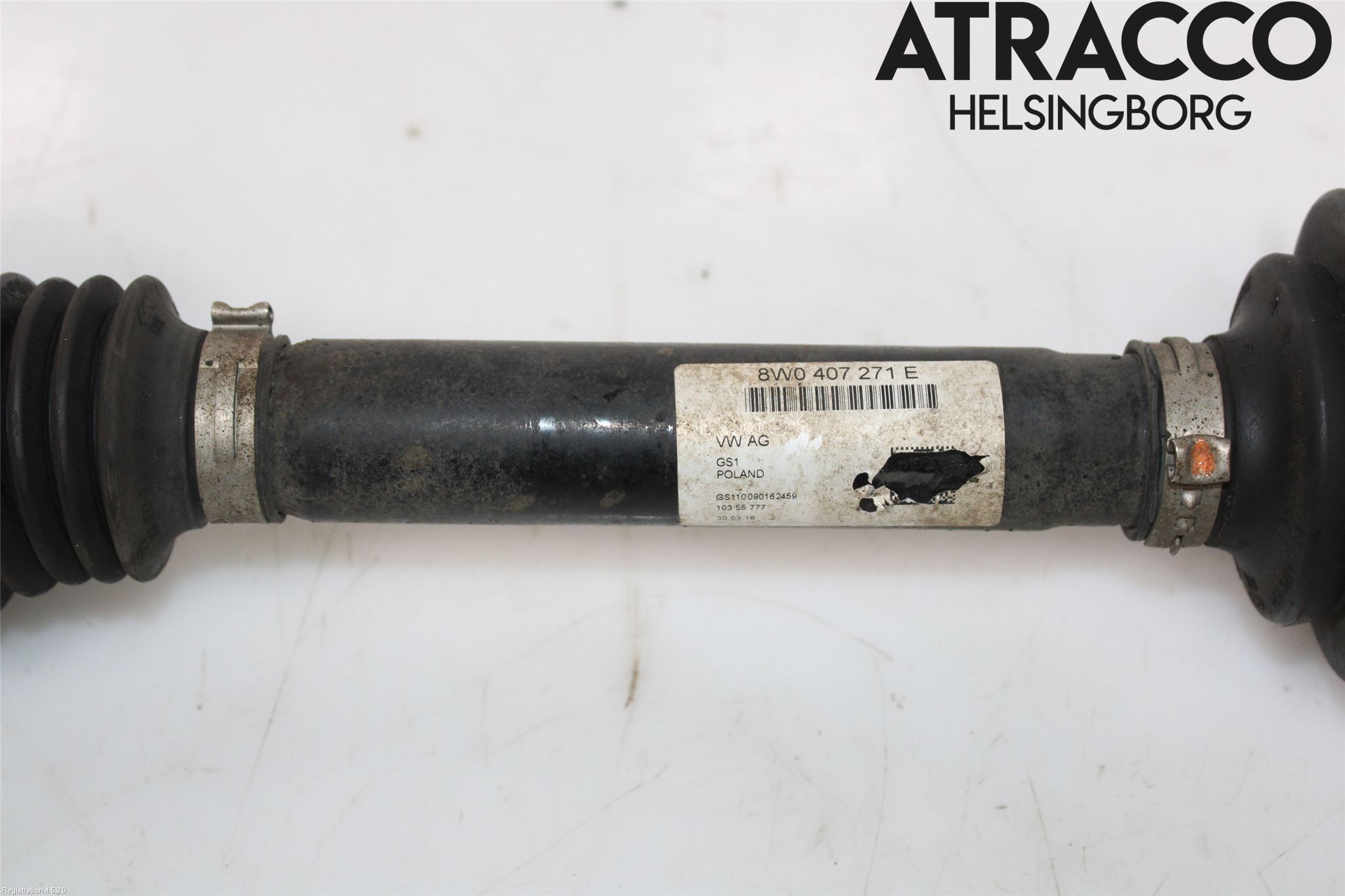 Audi A4/S4 B9 16-19 Drivaxel Fram Höger