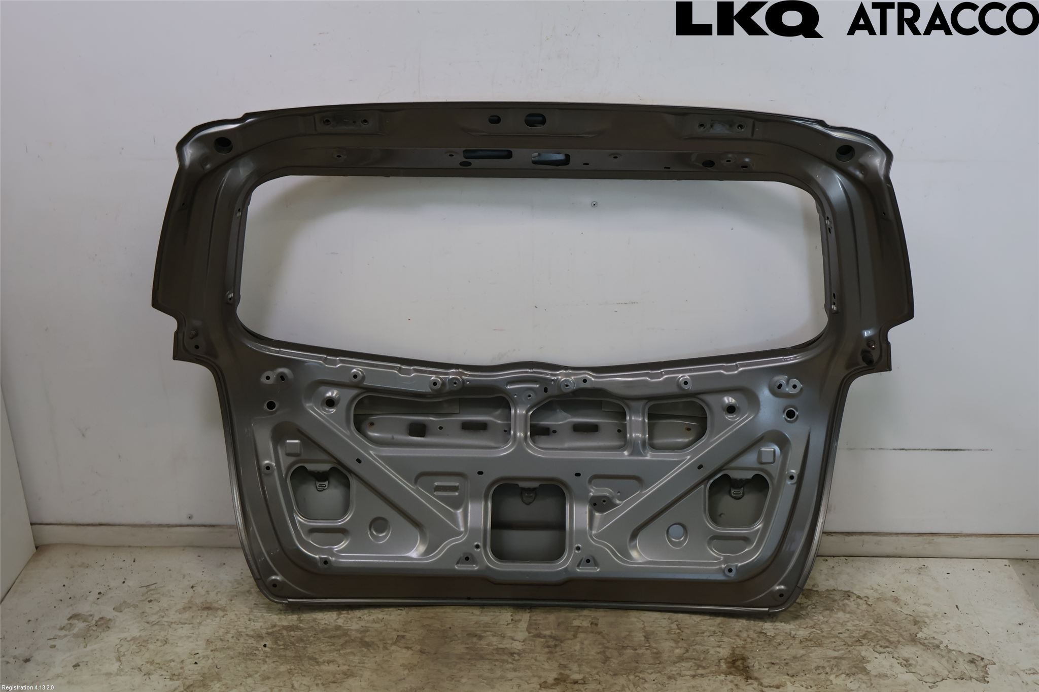 Toyota VERSO 09-18 Baklucka Kombi