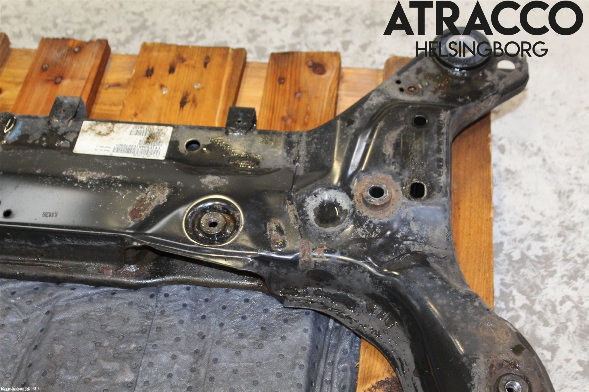 Volvo S60 11-13 Framvagnsbalk