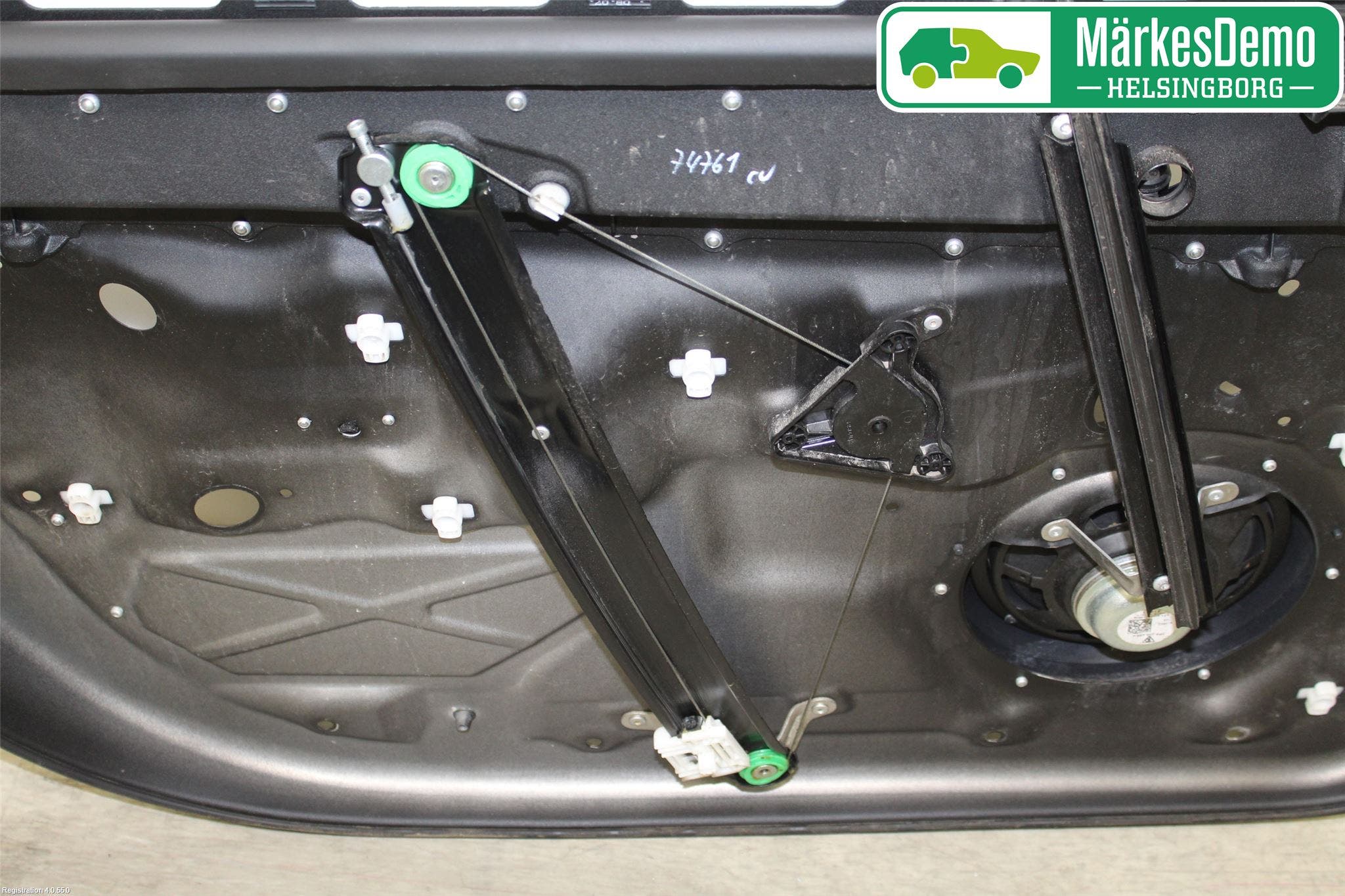 Porsche PANAMERA 09- Dörruteram