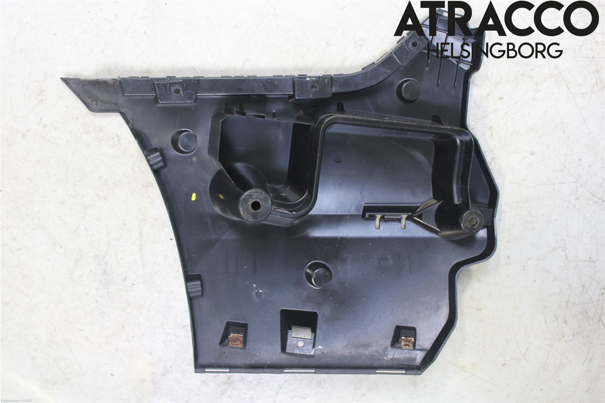 BMW 5 F10/F11/F18 09-17 Stötfångarfäste Bak Hö