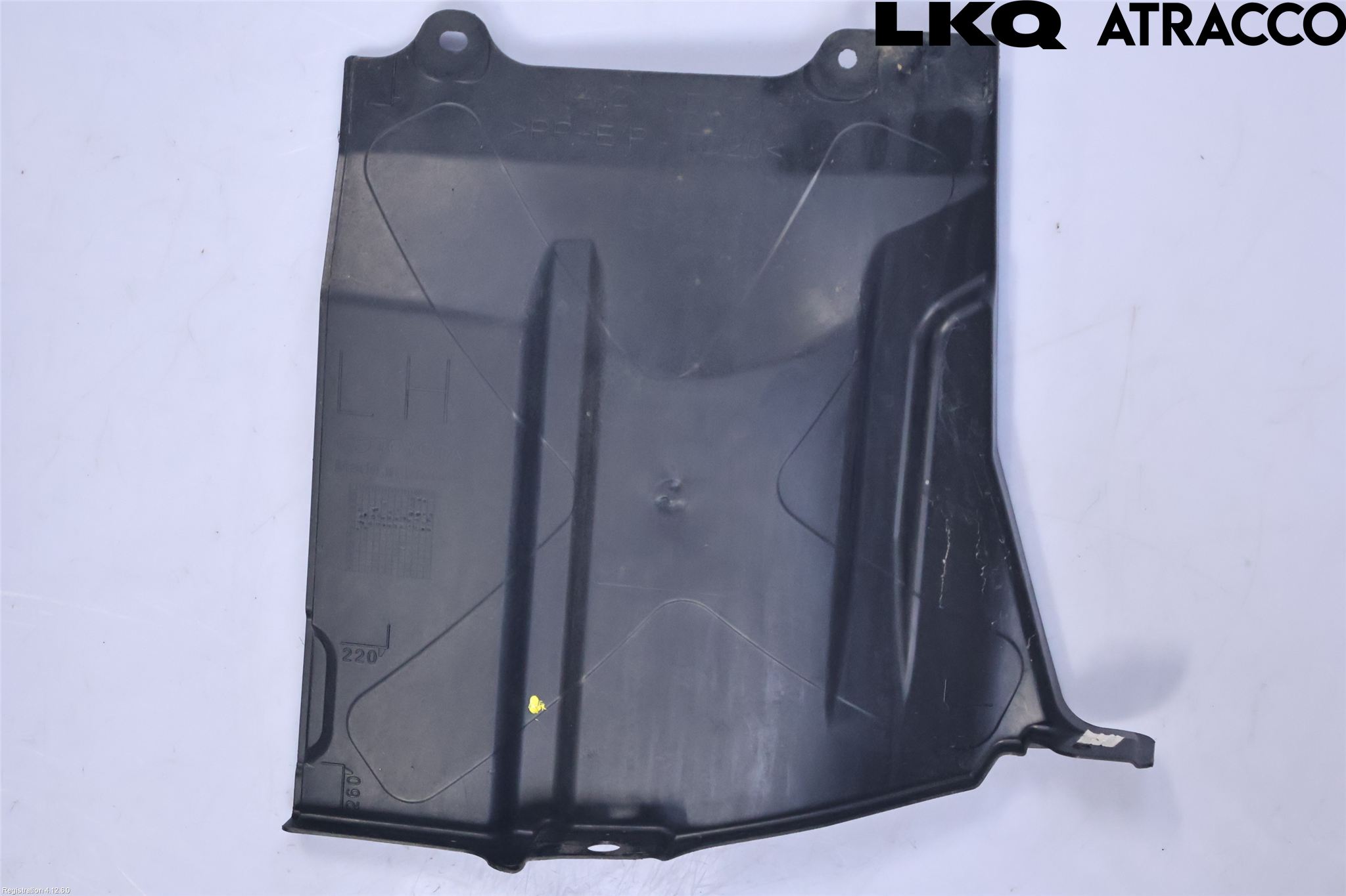 Toyota YARIS CROSS XP21 21- Hasplåt Plåt-Plast