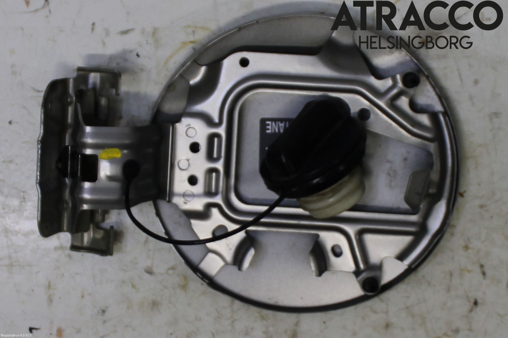 Nissan NOTE E12 14-20 Bränsletankslock