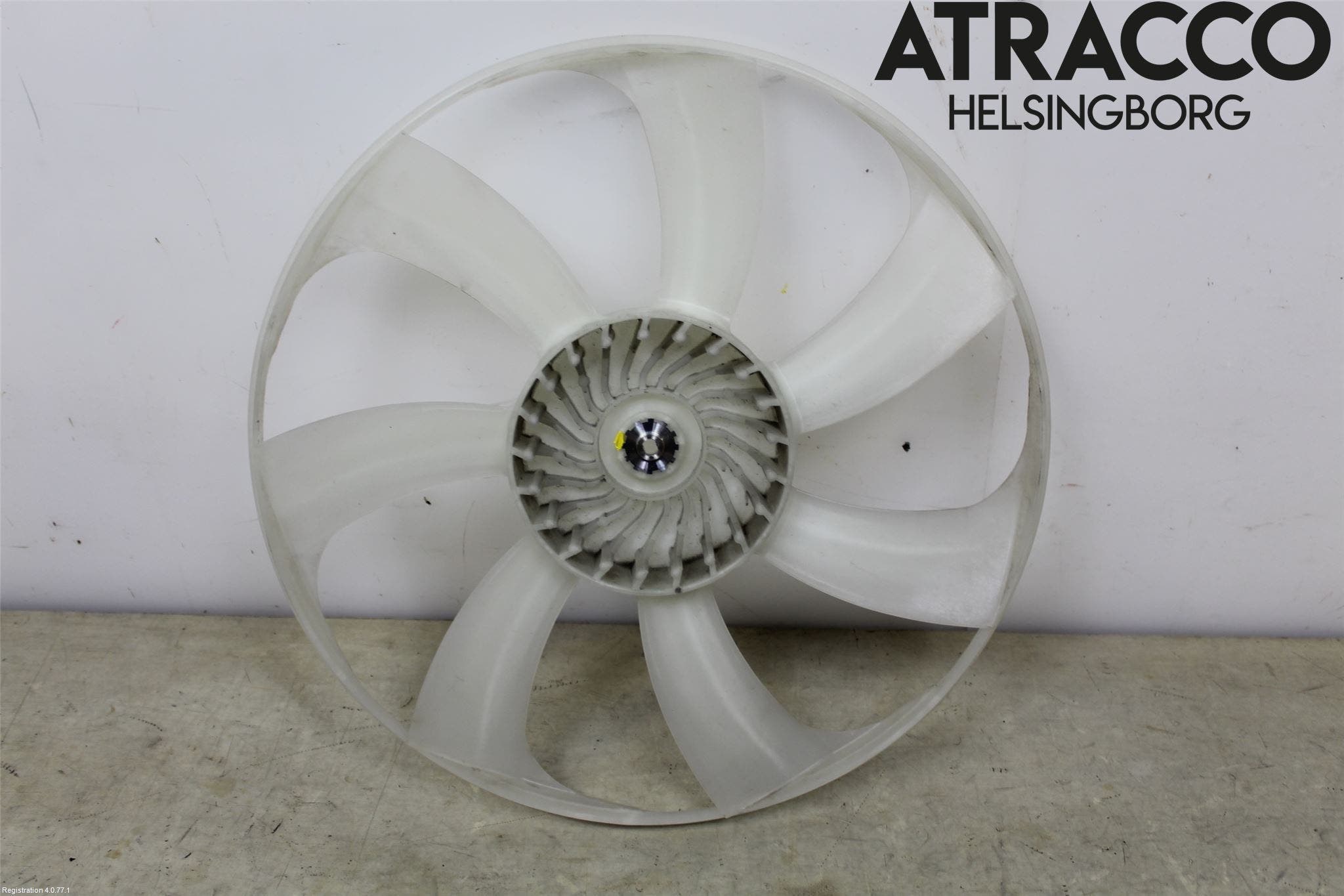 Toyota YARIS XP130 15-20 Kylfläkt-Vinge