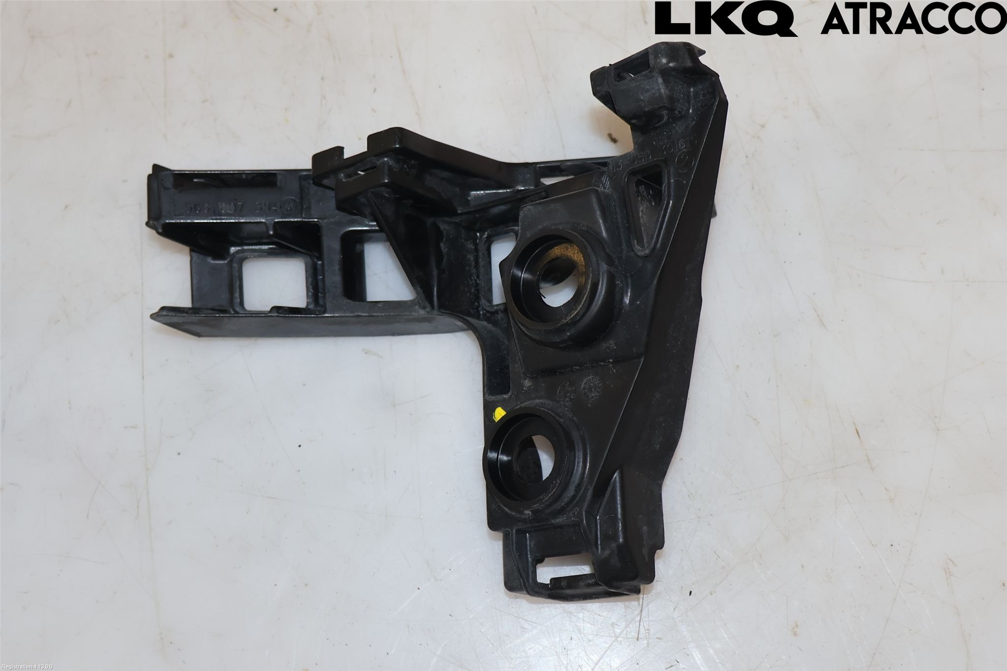 Volkswagen VW GOLF / E-GOLF VII 13-20 Stötfångarfäste Bak Hö