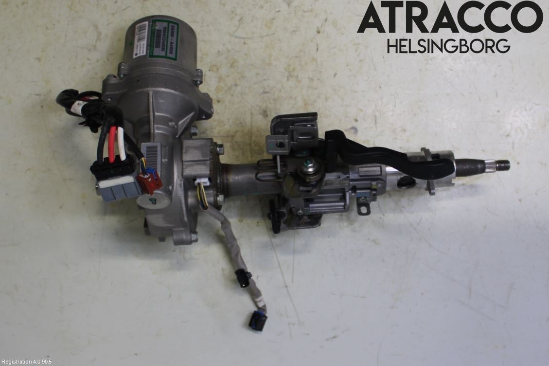 Kia CARENS III 13-19 Rattaxelagg Med Inb Servo