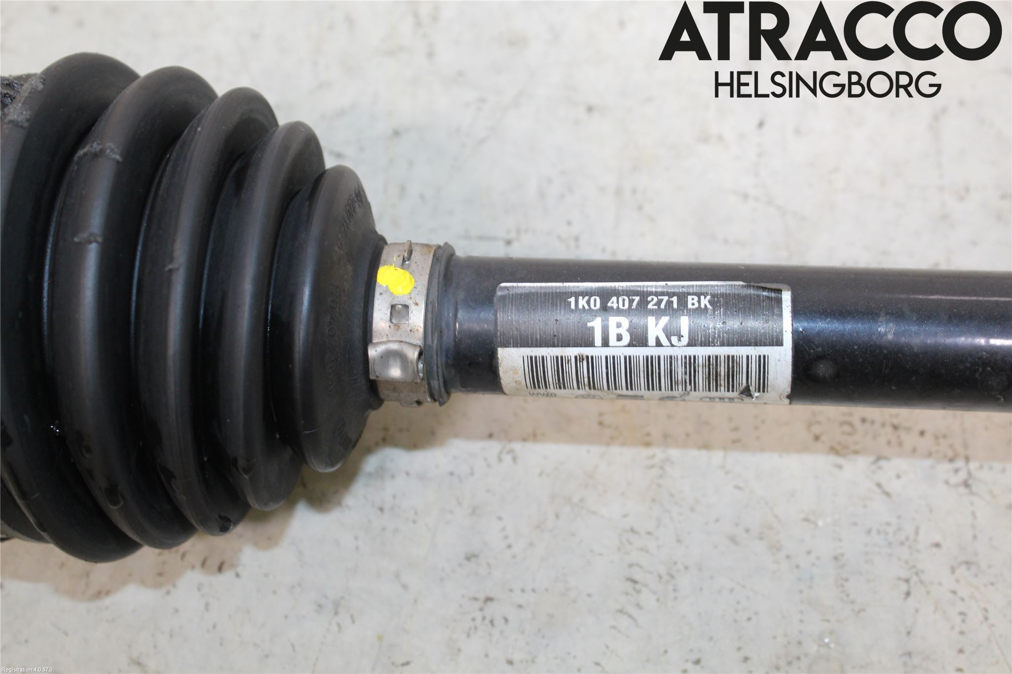 Volkswagen VW CADDY      04-10 Drivaxel Fram Vänster