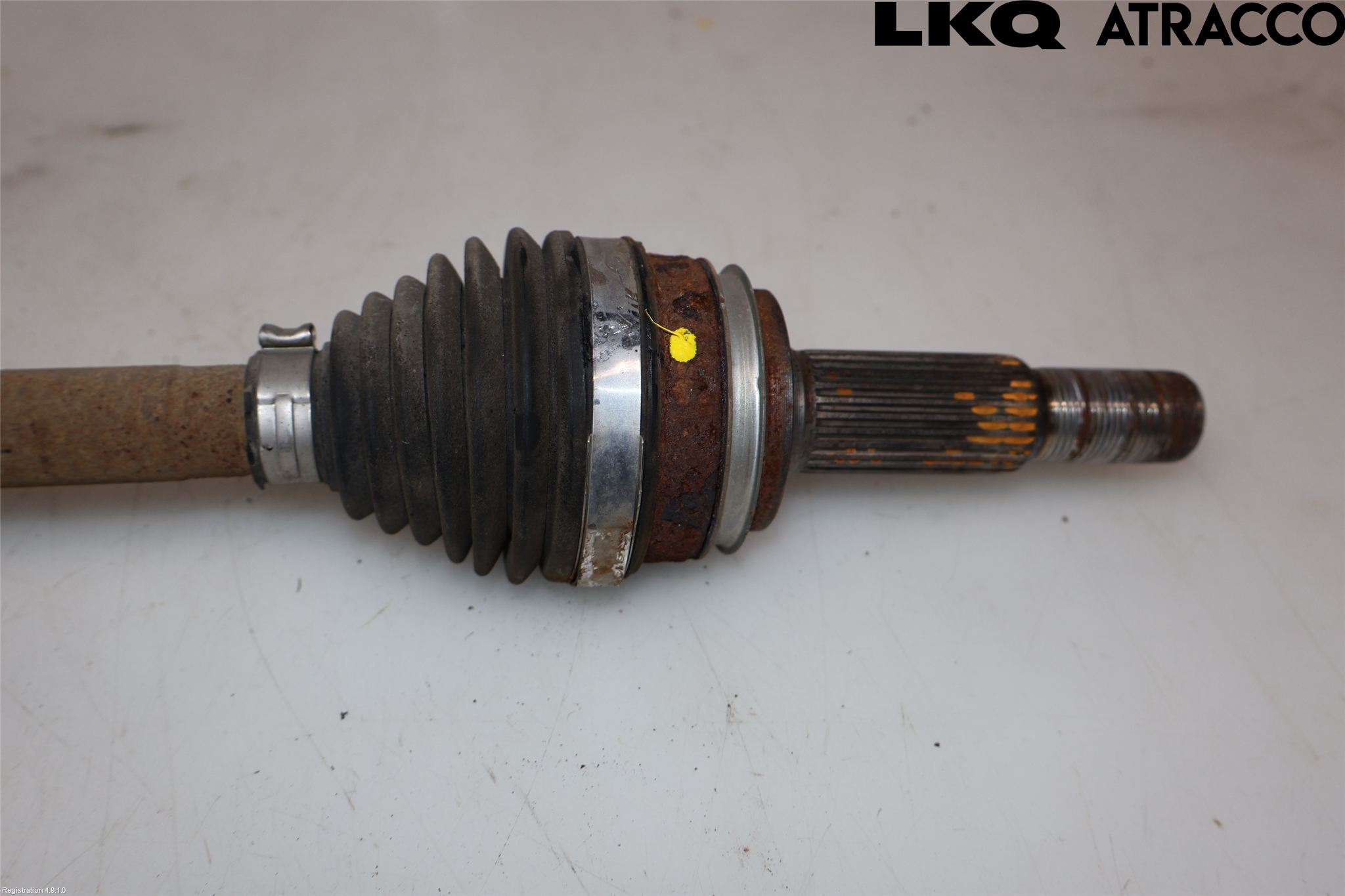 Lexus NX 300h 15-21 Drivaxel Bak Vänster