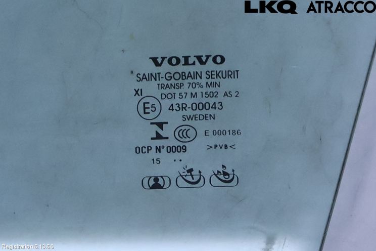 Volvo XC60 14-17 Dörruta Fram Vänster