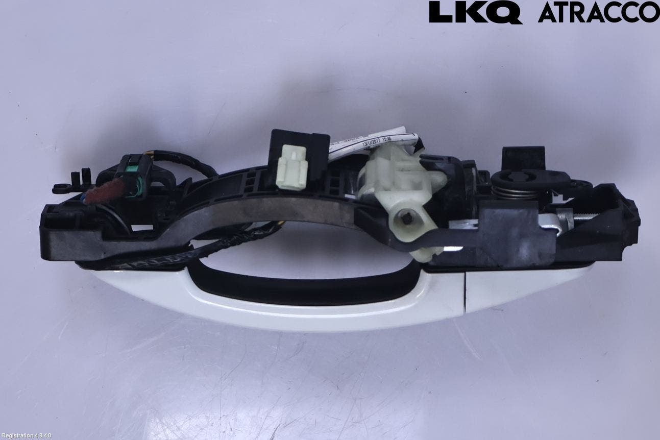 Ford FOCUS 15-18 Dörrhandtag Yttre Vä