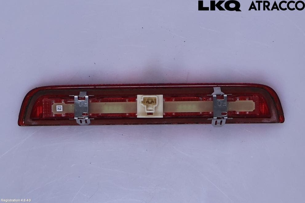 Toyota YARIS XP130 15-20 Bromsljus Bakruta