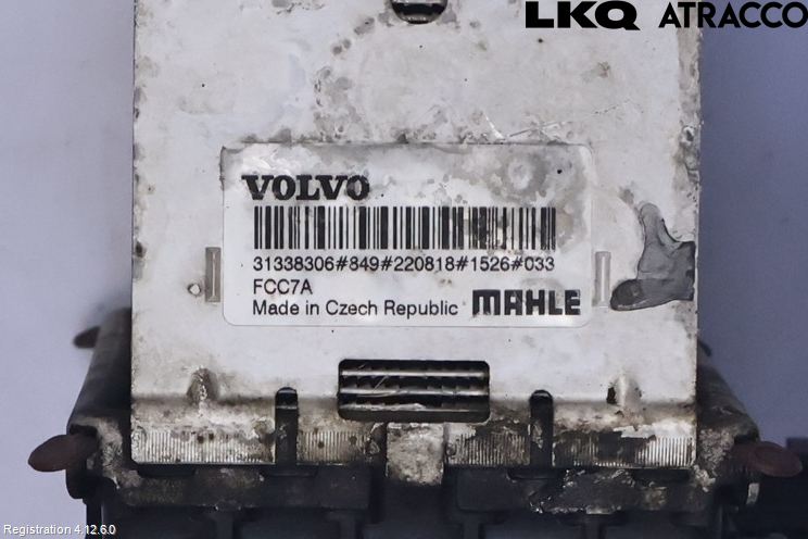 Volvo V90 CROSS COUNTRY 17->> Laddluft-Intercooler Kyl