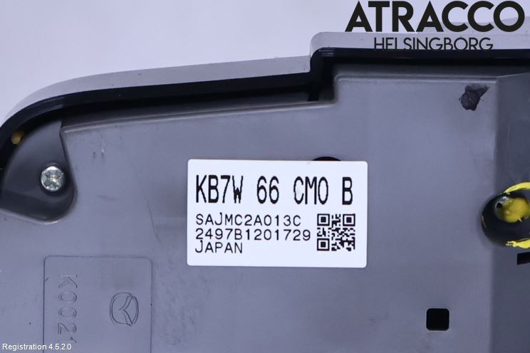 Mazda CX-5 17- Strömställare Färddator