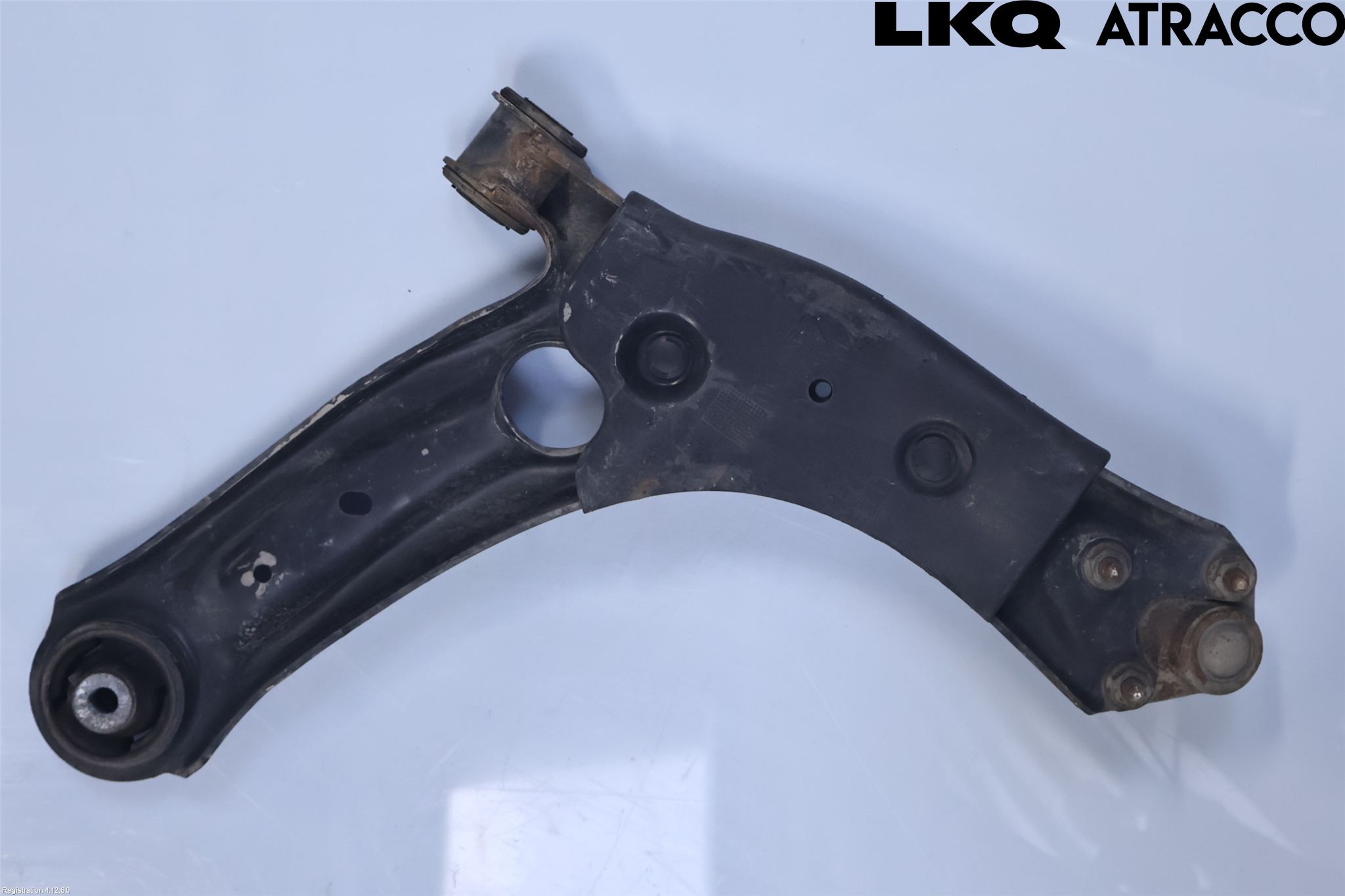 Volkswagen VW PASSAT 20-24 Bärarm Fram Undre Vä