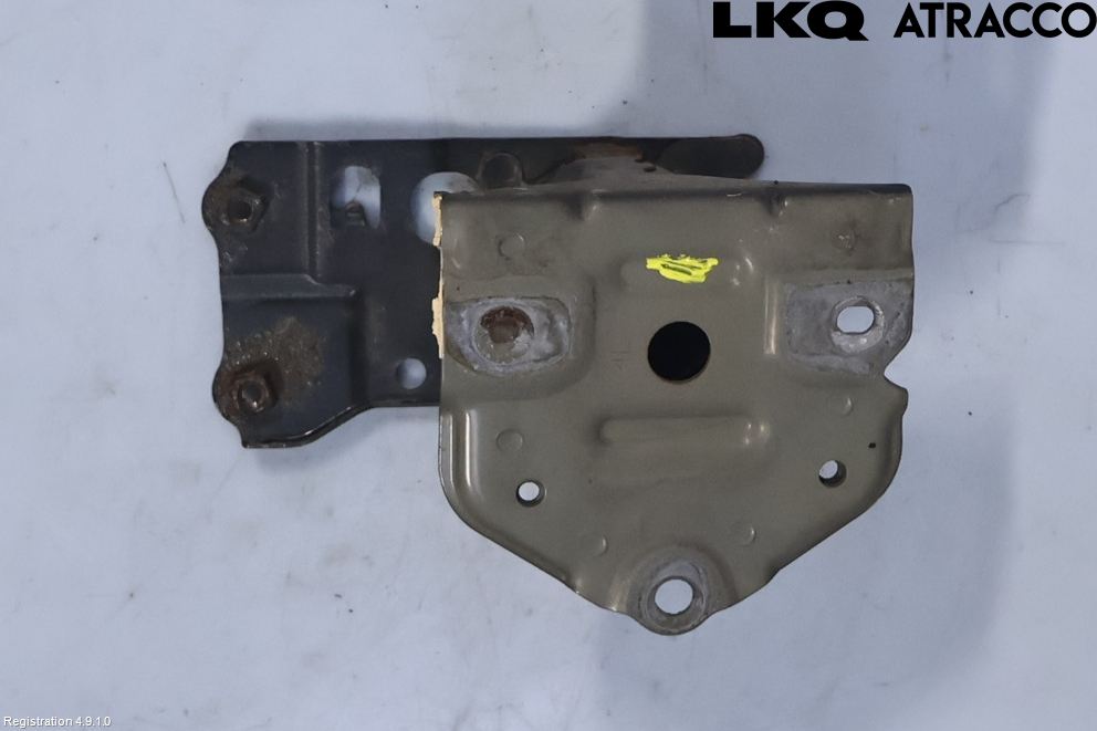 Toyota VERSO 09-18 Stötfångarbärjärn Bak
