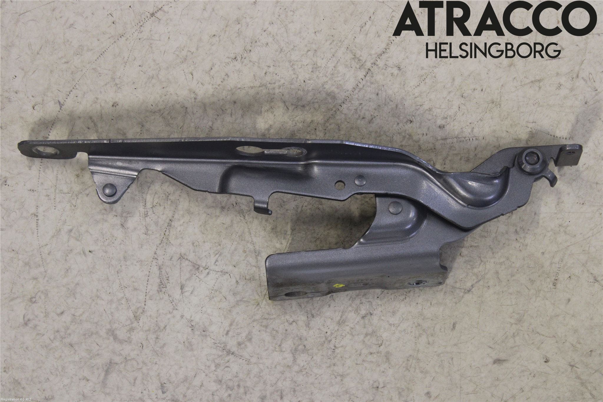 Volvo S60 CROSS COUNTRY 16-19 Huvgångjärn