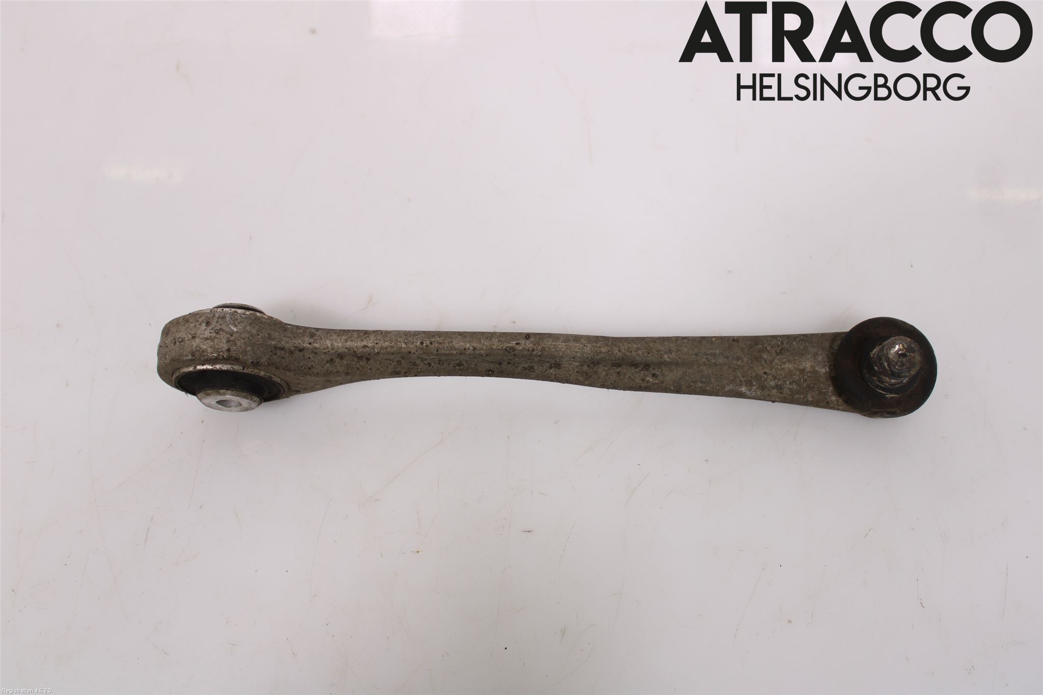 Audi A4 12-15 Bärarm Fram Övre Vä