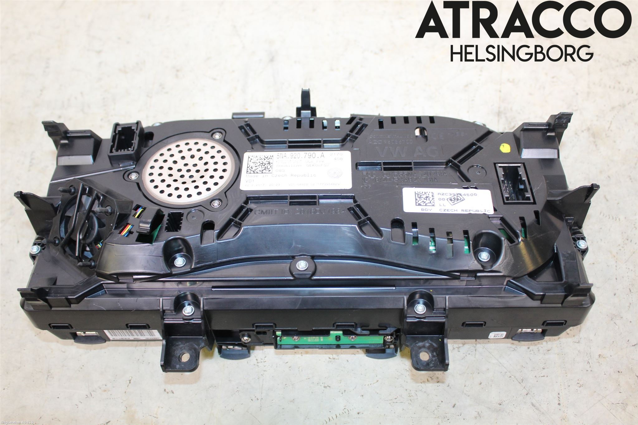 Volkswagen VW TIGUAN 16-24 Instrument Komb