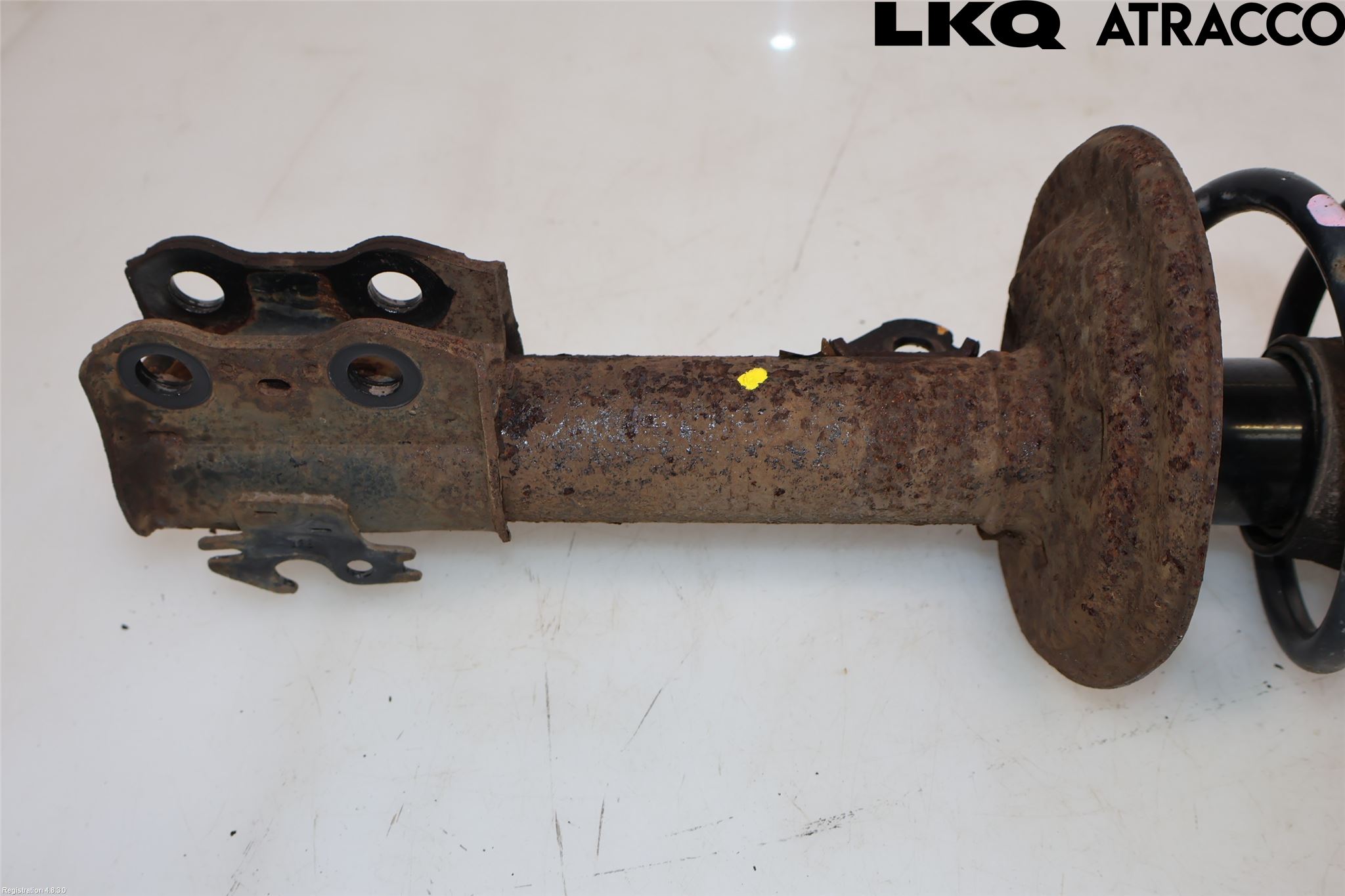 Toyota YARIS XP130 12-14 Fjäderben Fram Vänster