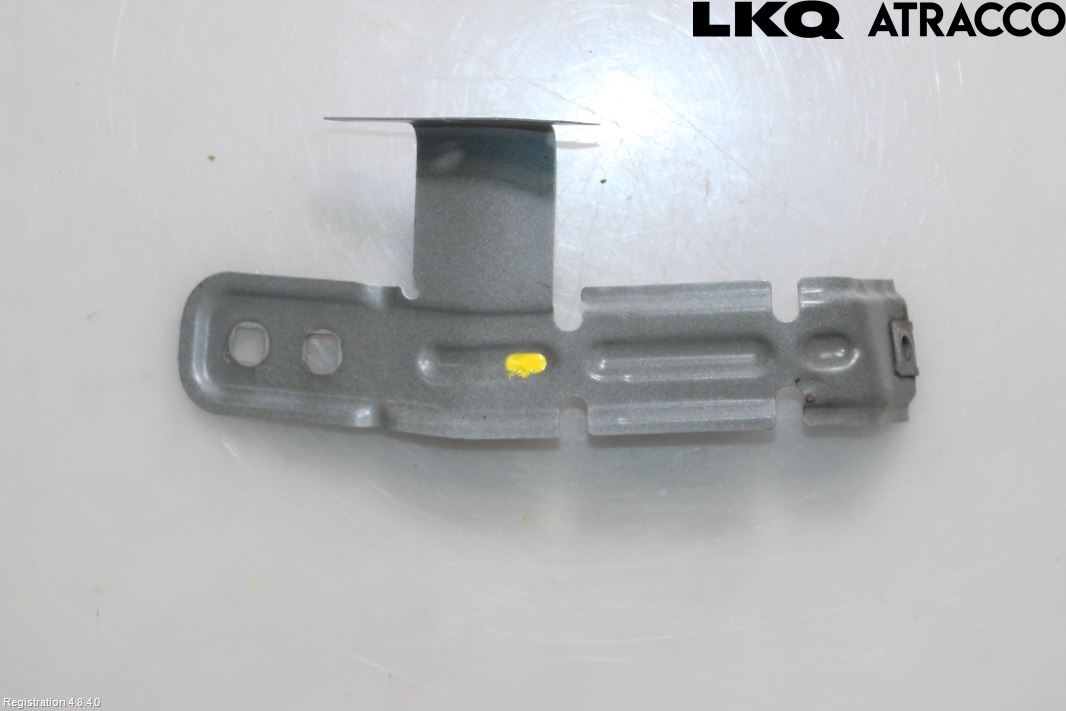 BMW X3 F25 10-17 Skärmfäste Fram Vä