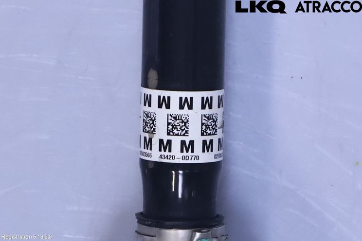 Toyota YARIS CROSS XP21 21- Drivaxel Fram Vänster