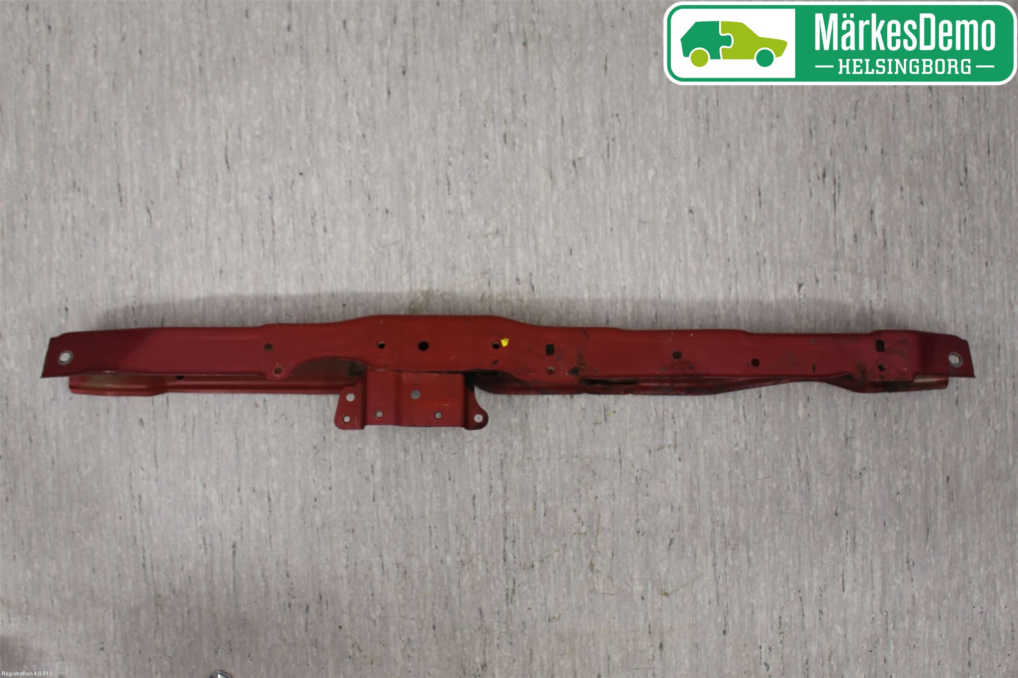 Suzuki ALTO 79-14 Front Huvlåsplåt-Balk