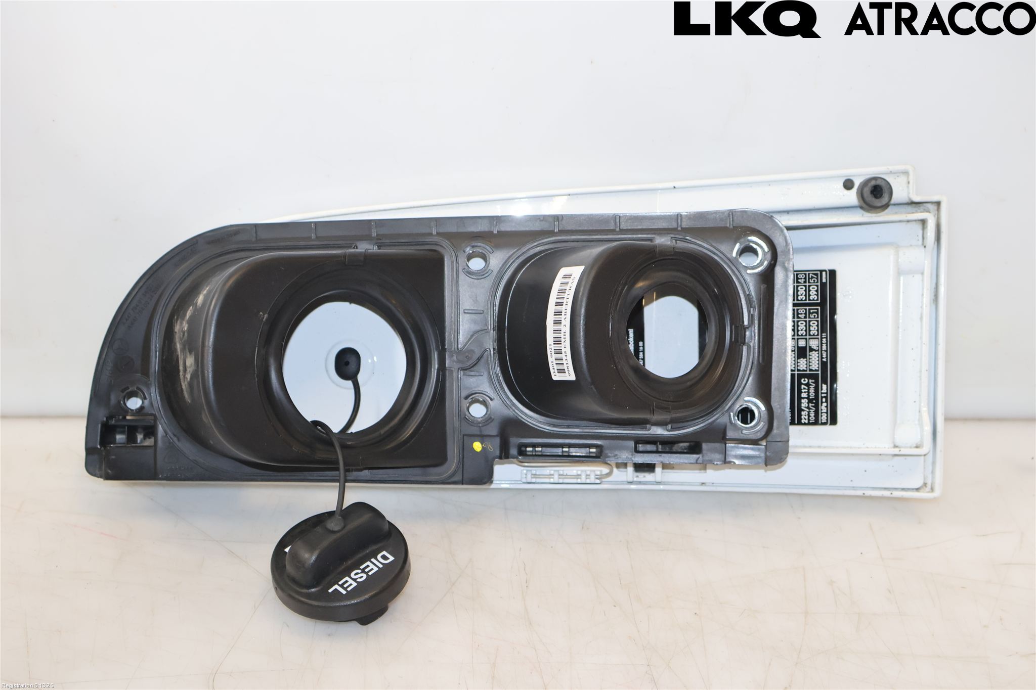 Mercedes-Benz MB VITO/V-KLASS (W640,W447,W448) 14- Tanklucka