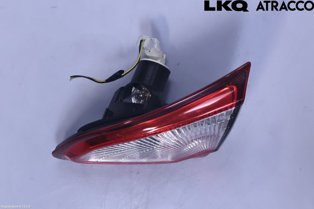 Nissan QASHQAI 10-14 Bakljus Lucka Hö
