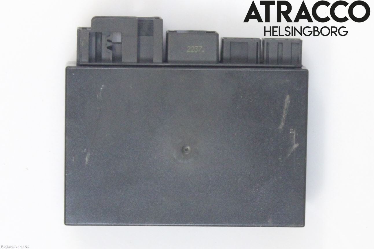 Audi A4/S4 B9 16-19 Styrenhet Dragkrok