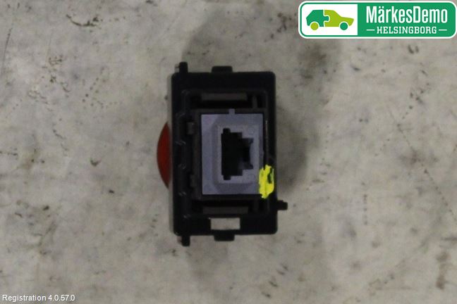 Toyota AURIS 13-19 Strömställare Varnings