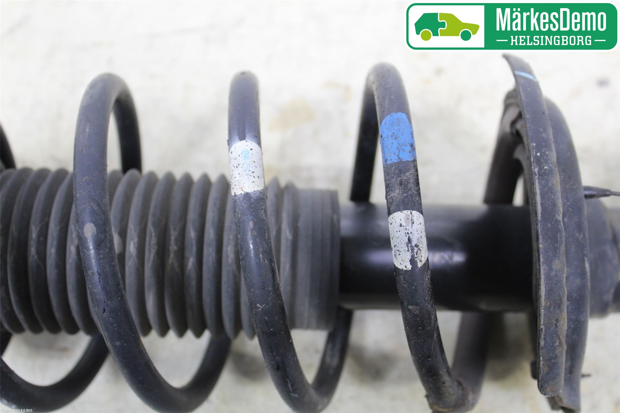 Hyundai i20 PB 09-14 Fjäderben Fram Höger