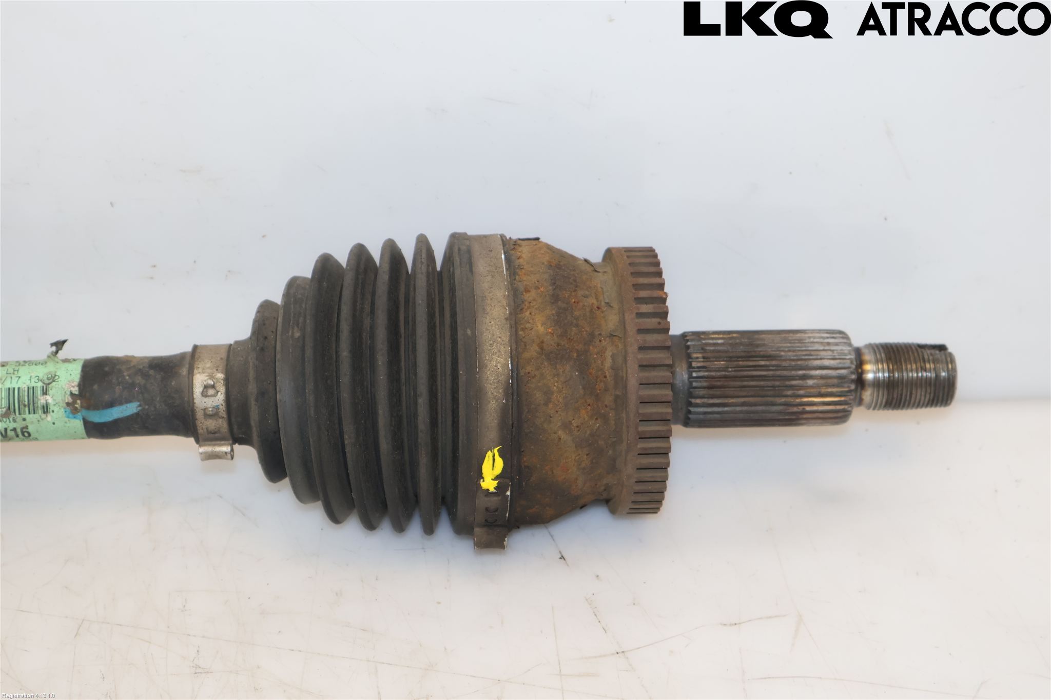 Hyundai i40 16-18 Drivaxel Fram Vänster