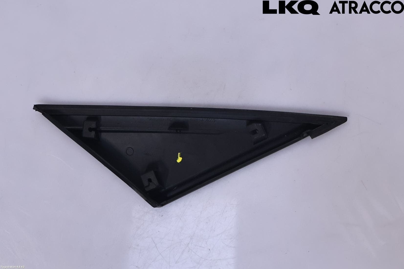 Ford FOCUS 15-18 List Framskärm Vä