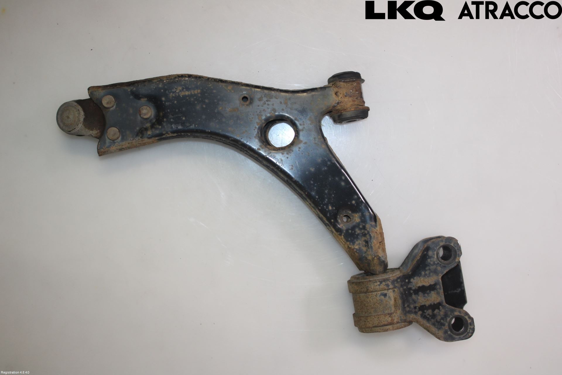 Ford FOCUS 15-18 Bärarm Fram Undre Hö