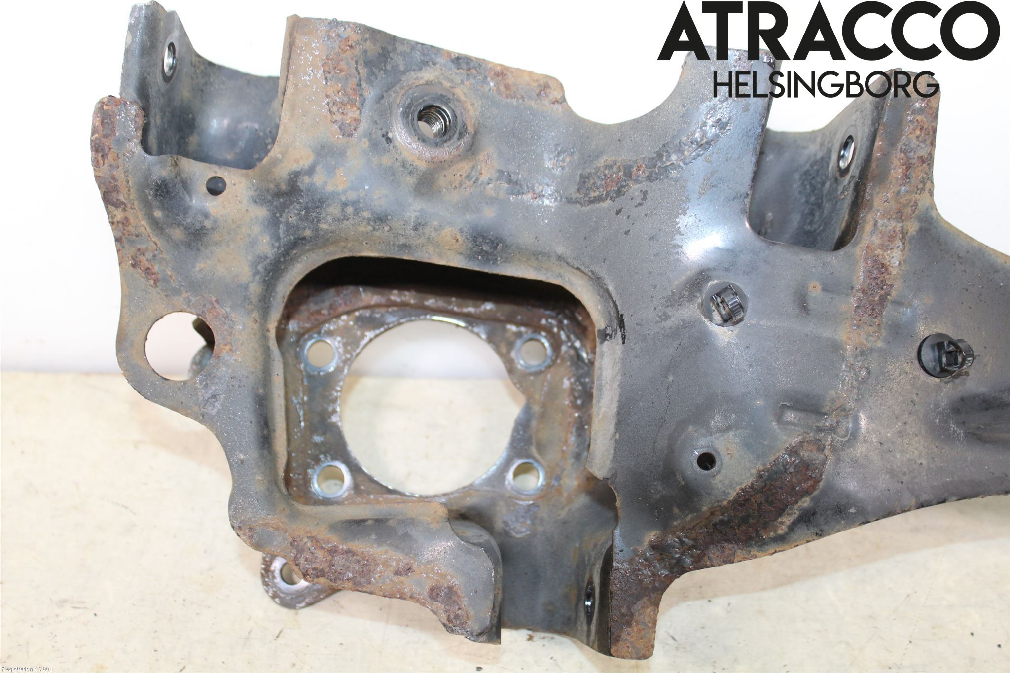 Volvo V40 12-19 Bärarm Bak Höger